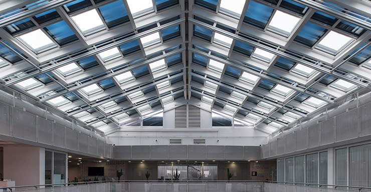IATA executive office in Switzerland: after its skylight was replaced with more effective, dynamic glazing, the need for air conditioning has been reduced by 60%