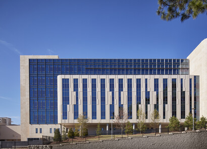 Exterior image of Emory Healthcare Musculoskeletal Institute in Brookhaven, Georgia